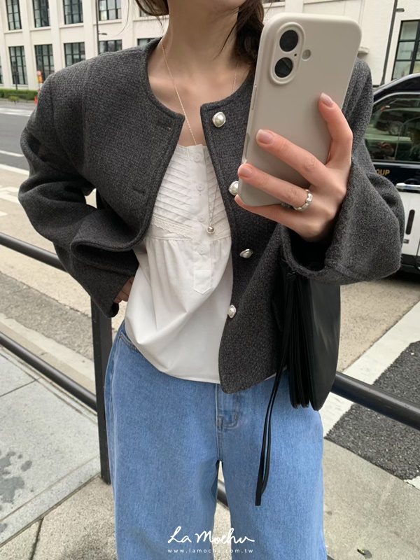 無領珍珠扣小香外套